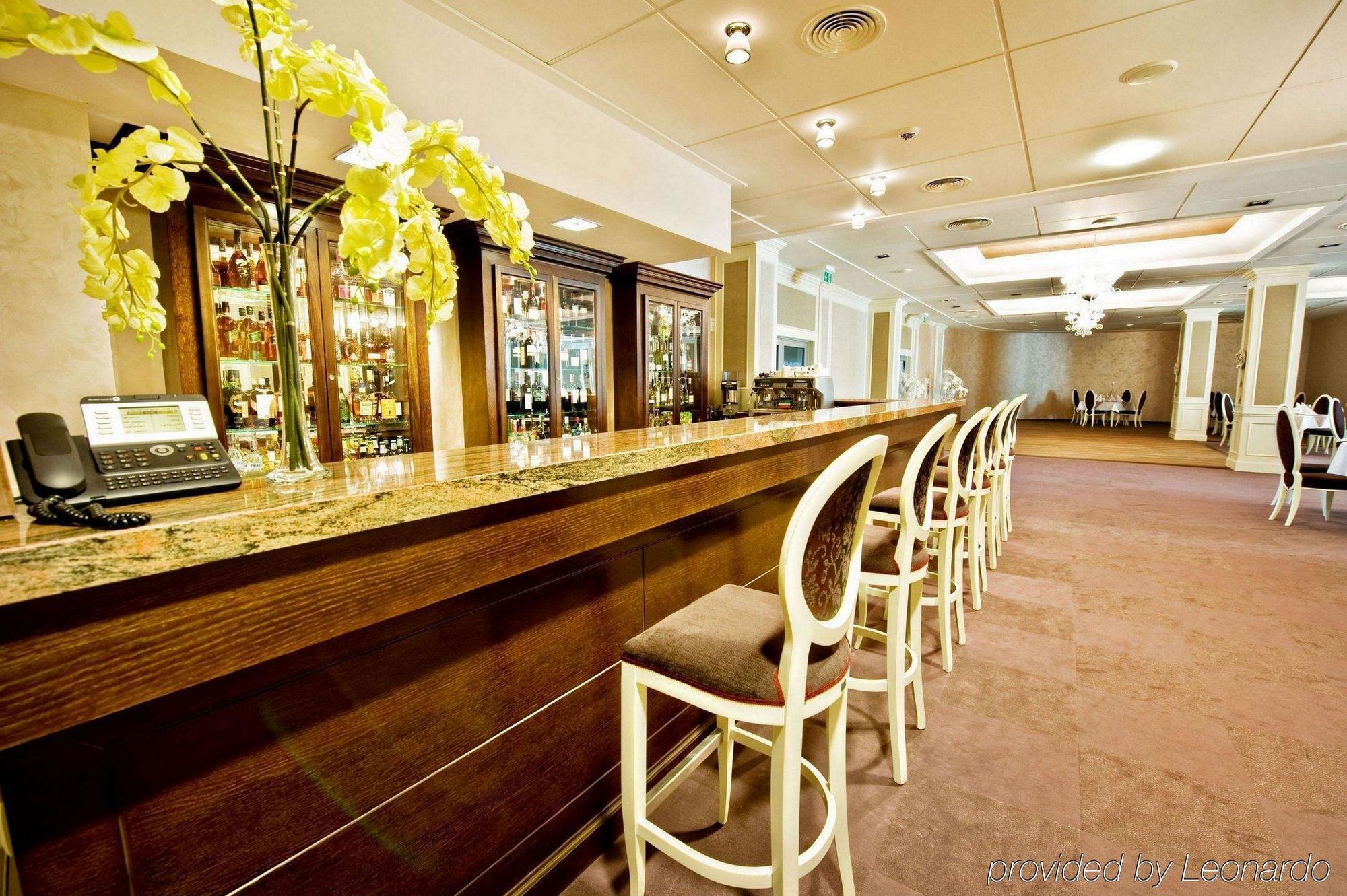 Prezydencki 4-star Hotel 4*