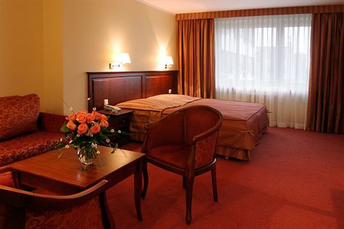Prezydencki 4-star 4*